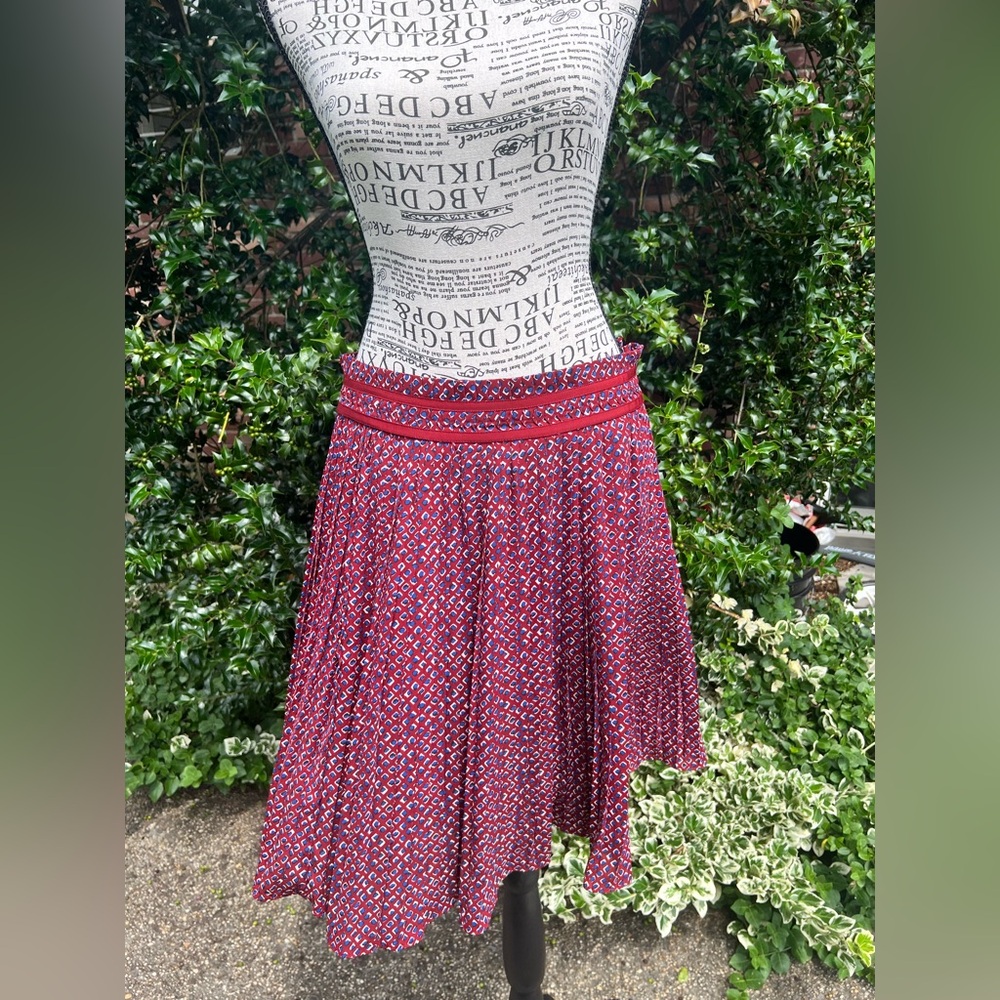 Banana Republic Red and Blue Pleated A-Line Skirt 2
